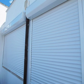 Cassonetto esterno per tapparelle completo